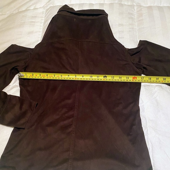 Vertigo, M women’s off the shoulder cut out/ long sleeve faux suede brown top - Picture 9 of 13